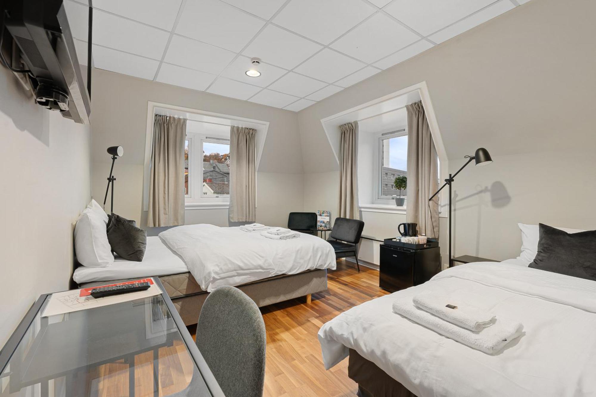 Enter Skansen Hotel トロムソ エクステリア 写真