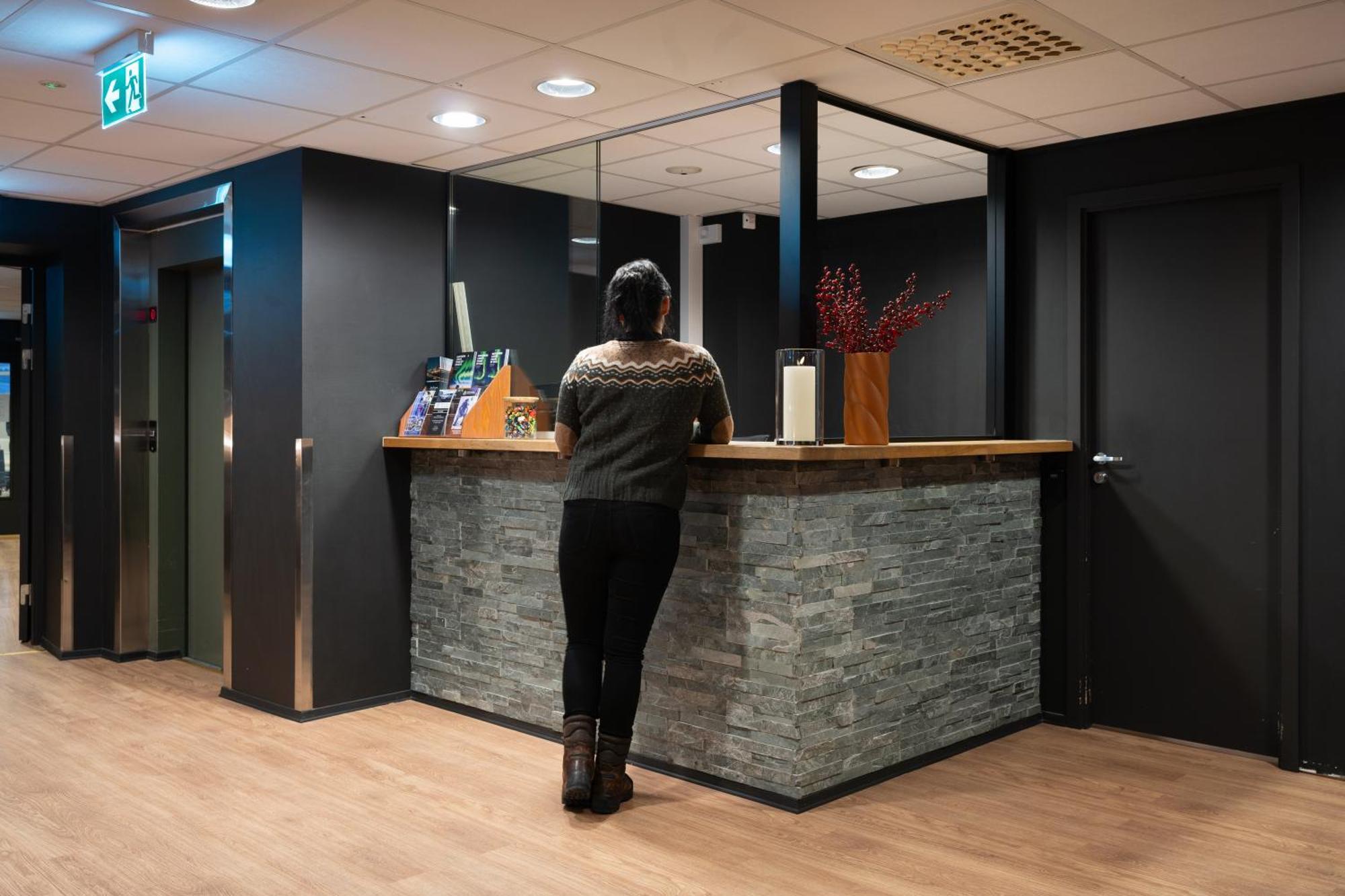 Enter Skansen Hotel トロムソ エクステリア 写真